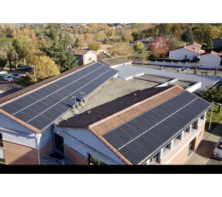 Ceneo Energie et Citoy’enR équipent les toits de l'école de Flourens (31)